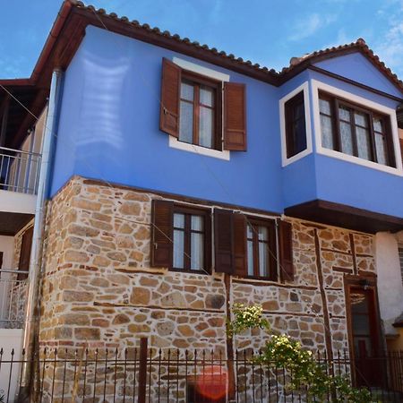 Renovated Old Manor House With Yard Villa Arnaia Exterior photo